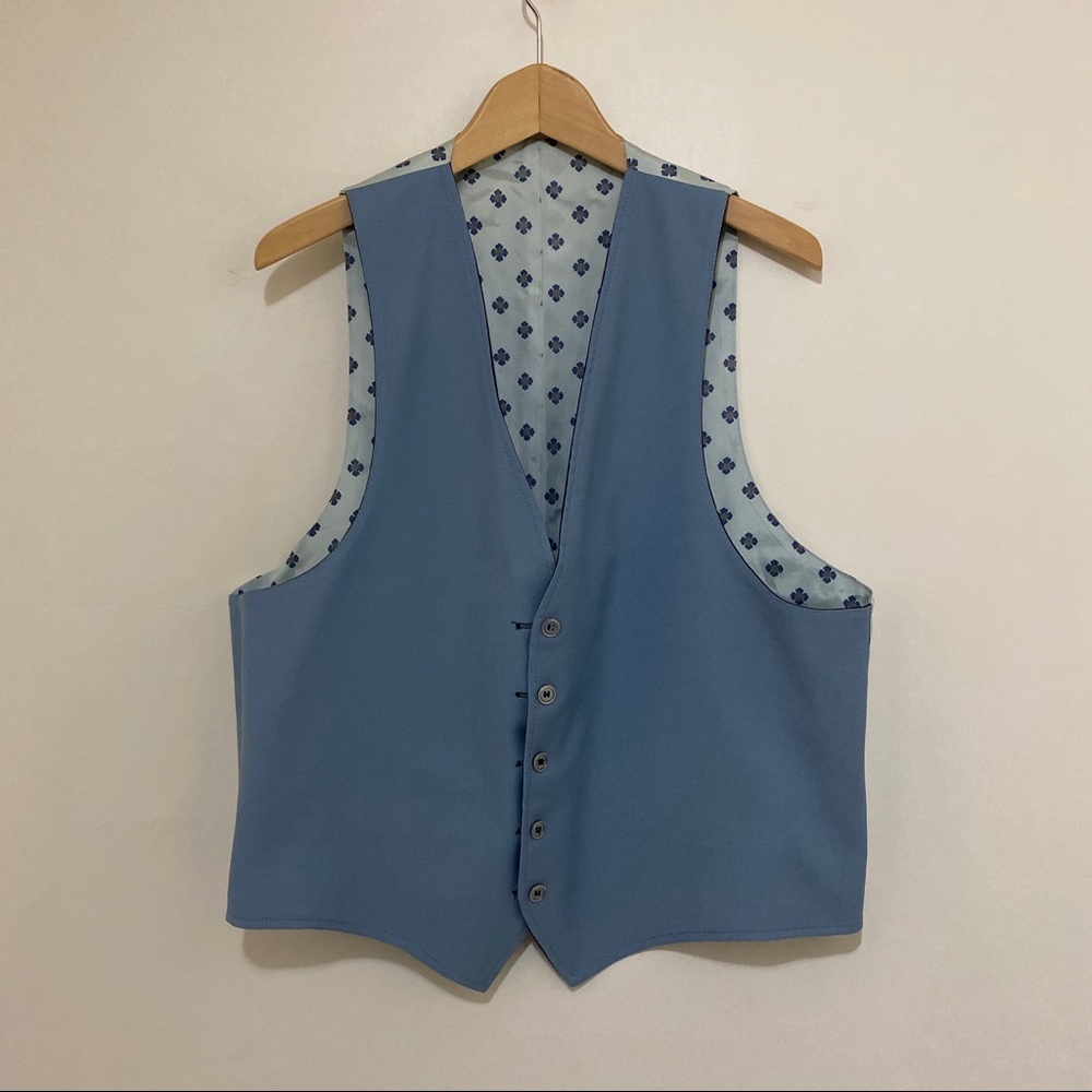 Vest black and blue reversible